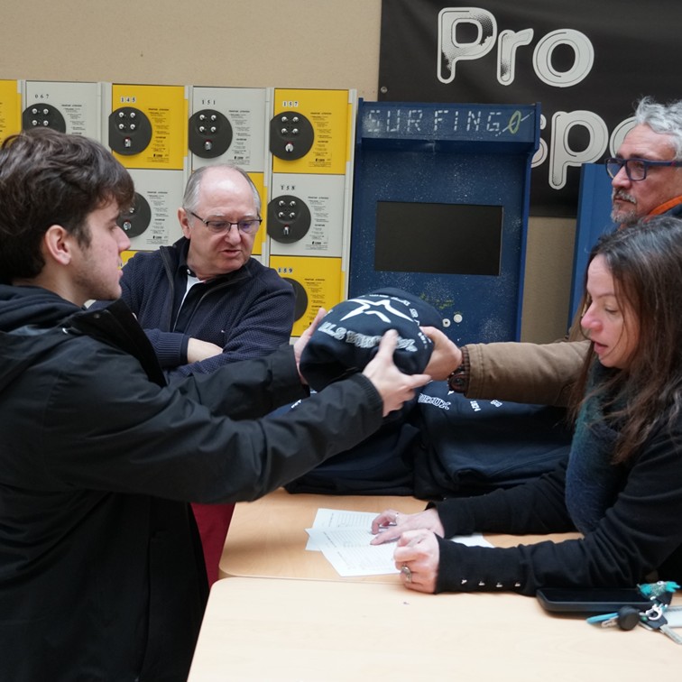 Sweats Campus FED GTLA (3)