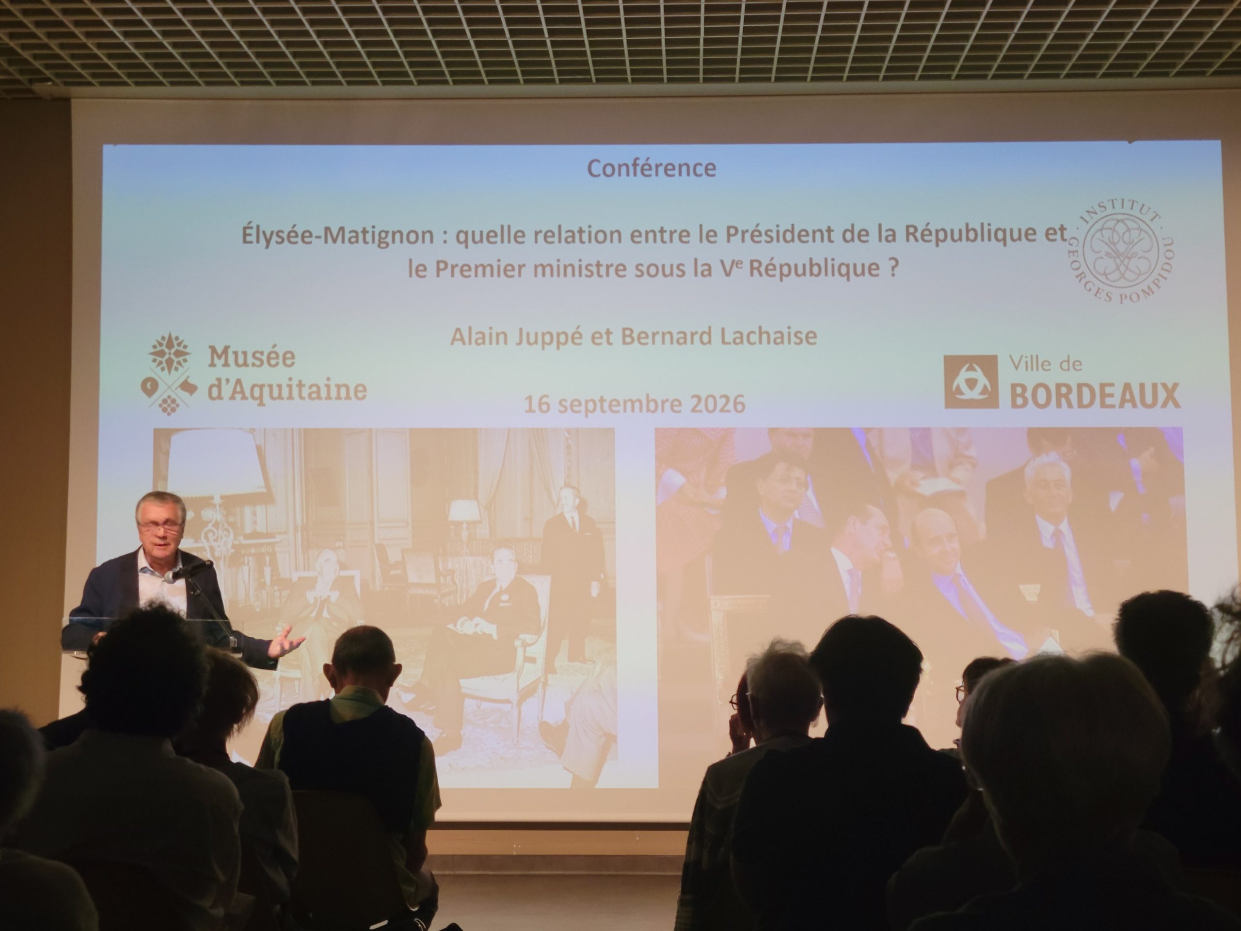 Conference-Ve-Republique-Musee-Aquitaine.jpg Conférence sur la Ve République au Musée d'Aquitaine